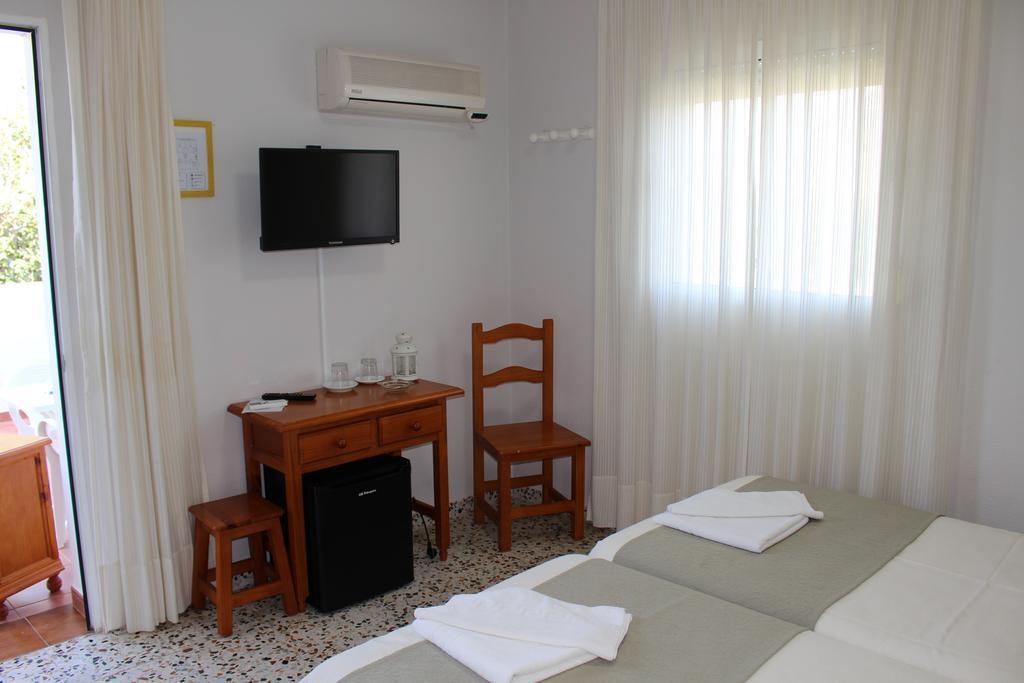 Apartamentos Bolonia Paraiso Buitenkant foto